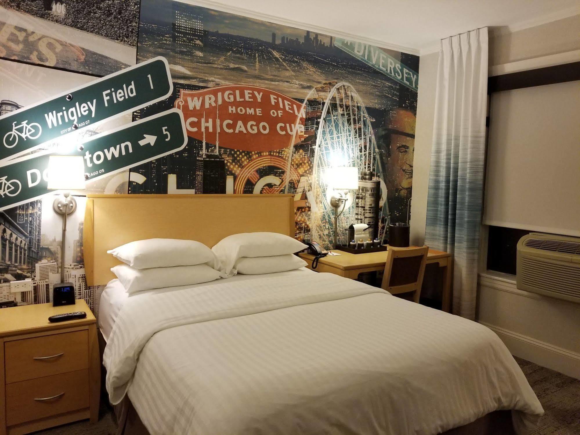 Hotel Versey Chicago Lincoln Park Bagian luar foto